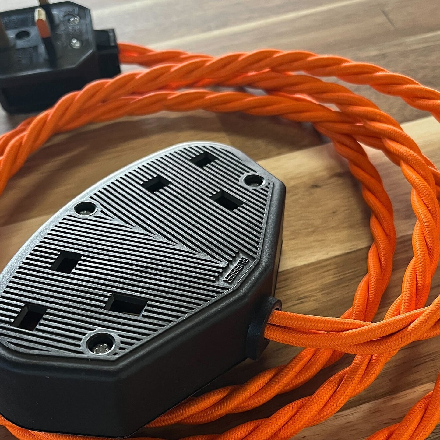 Red / Pink / Orange Braided Fabric Decorative Extension Lead - Black 2 Gang Trailing Socket