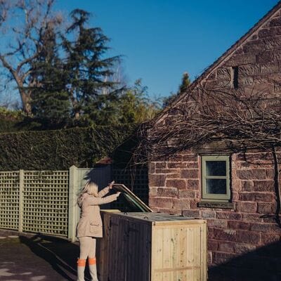 Churnet Valley Deluxe Triple Bin Store