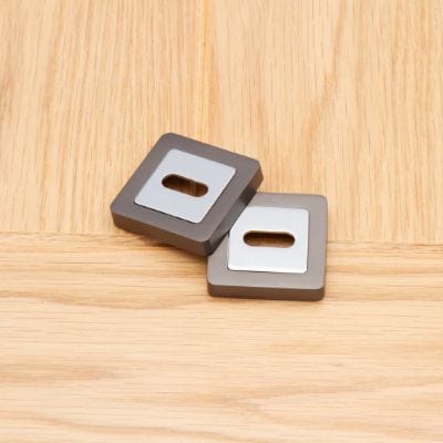 Escutcheon (Pair)
