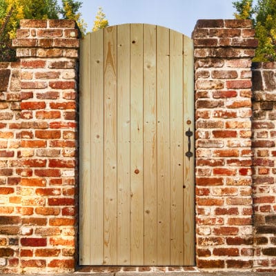 Ledged & Braced Arched Top External Pine Gate