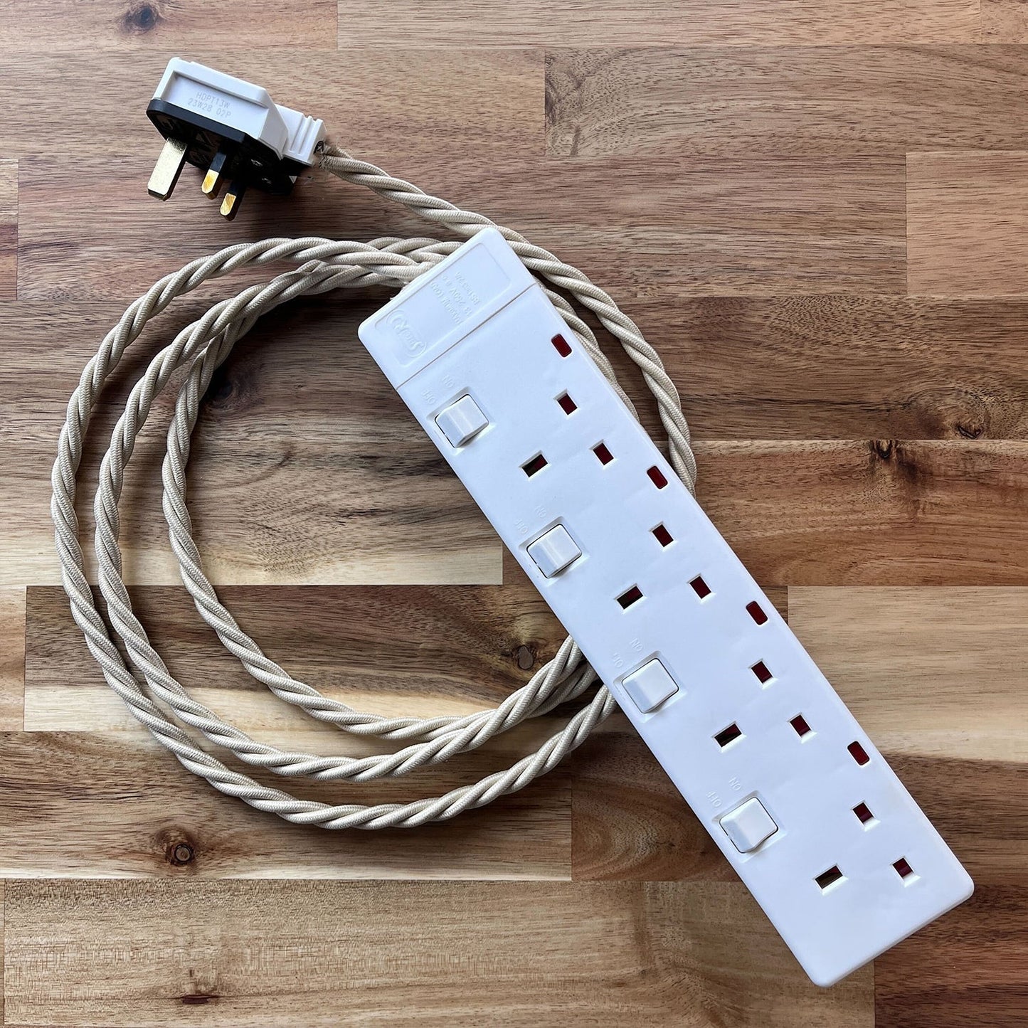 Cream / Linen Braided Fabric Decorative Extension Lead - White 4 Gang Switched Trailing Socket